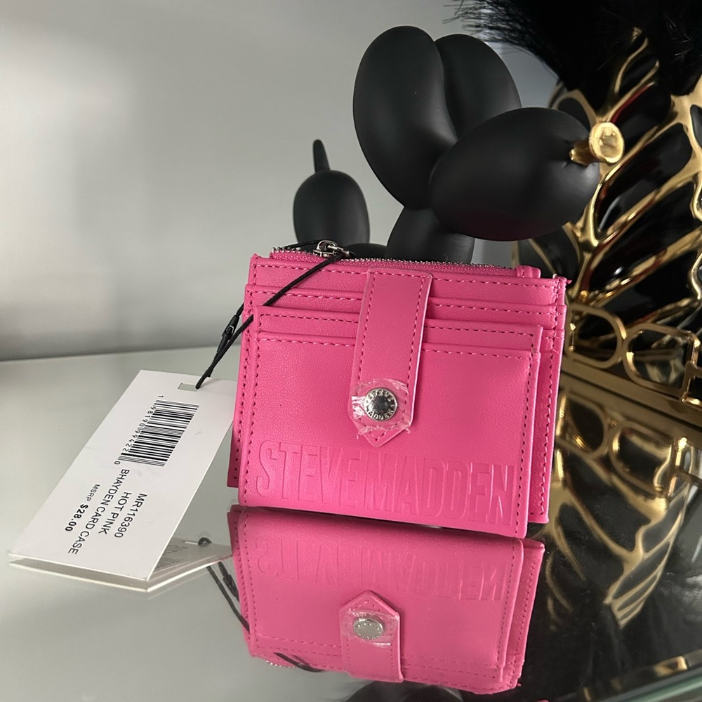 Steve Madden Pink Textured Wallet with Metallic Clasp
